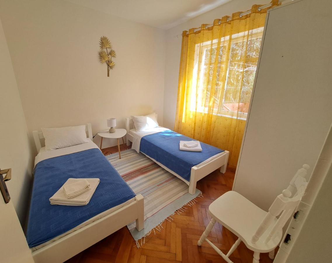 Red House Apartment Kotor Dış mekan fotoğraf