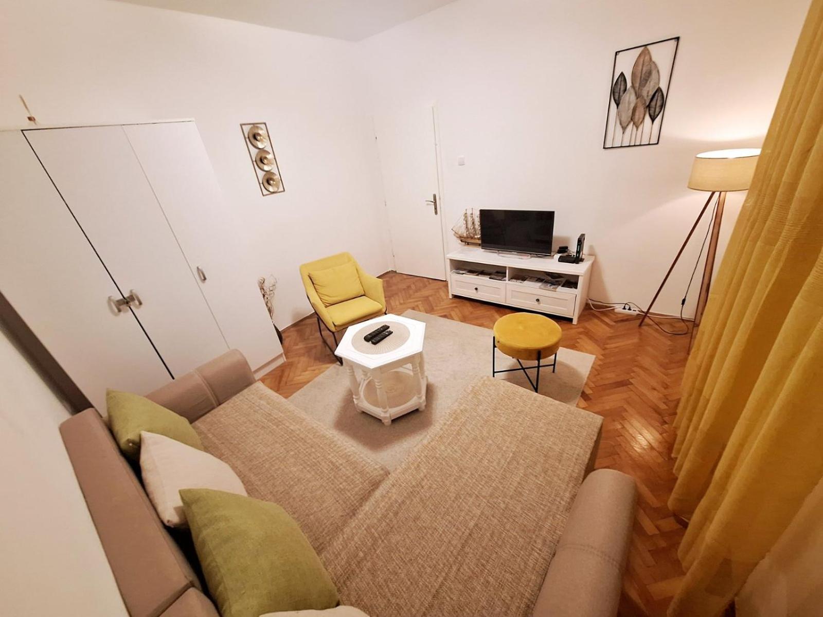 Red House Apartment Kotor Dış mekan fotoğraf