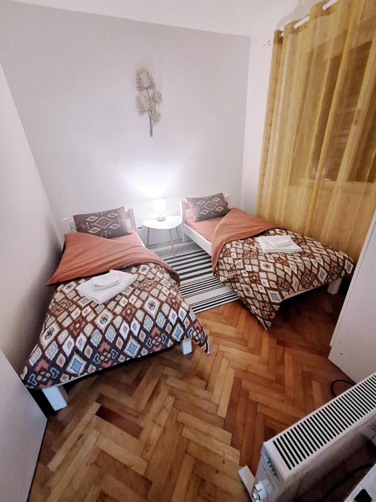 Red House Apartment Kotor Dış mekan fotoğraf