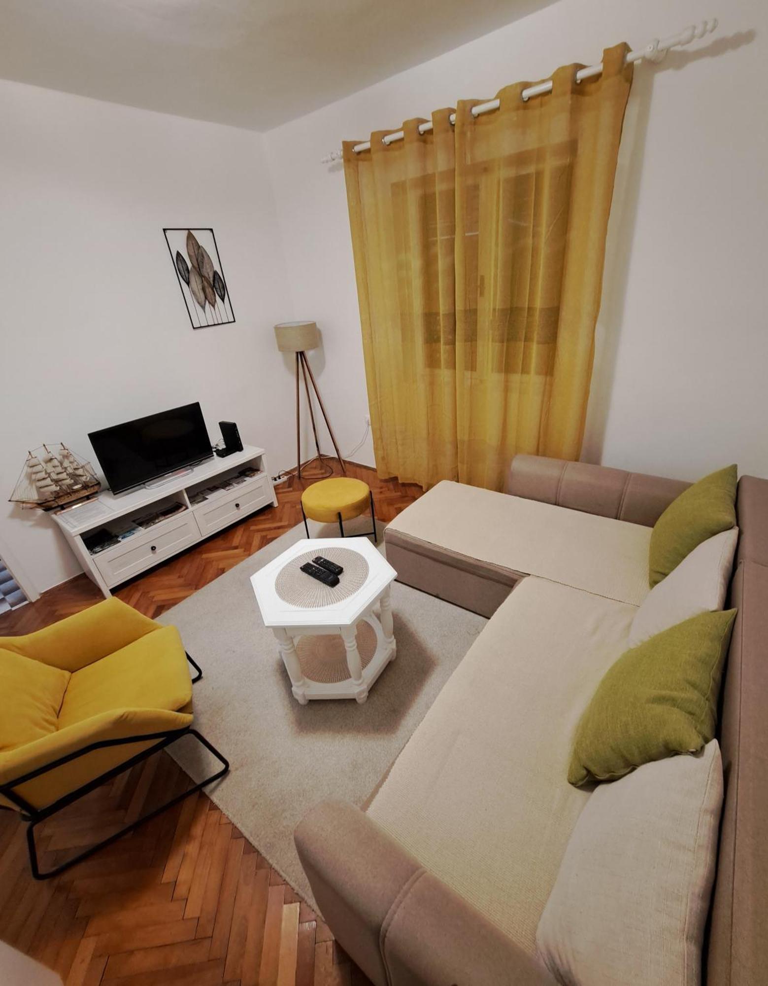 Red House Apartment Kotor Dış mekan fotoğraf