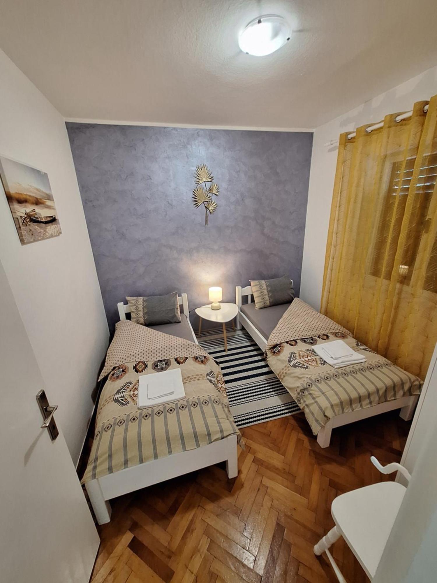 Red House Apartment Kotor Dış mekan fotoğraf